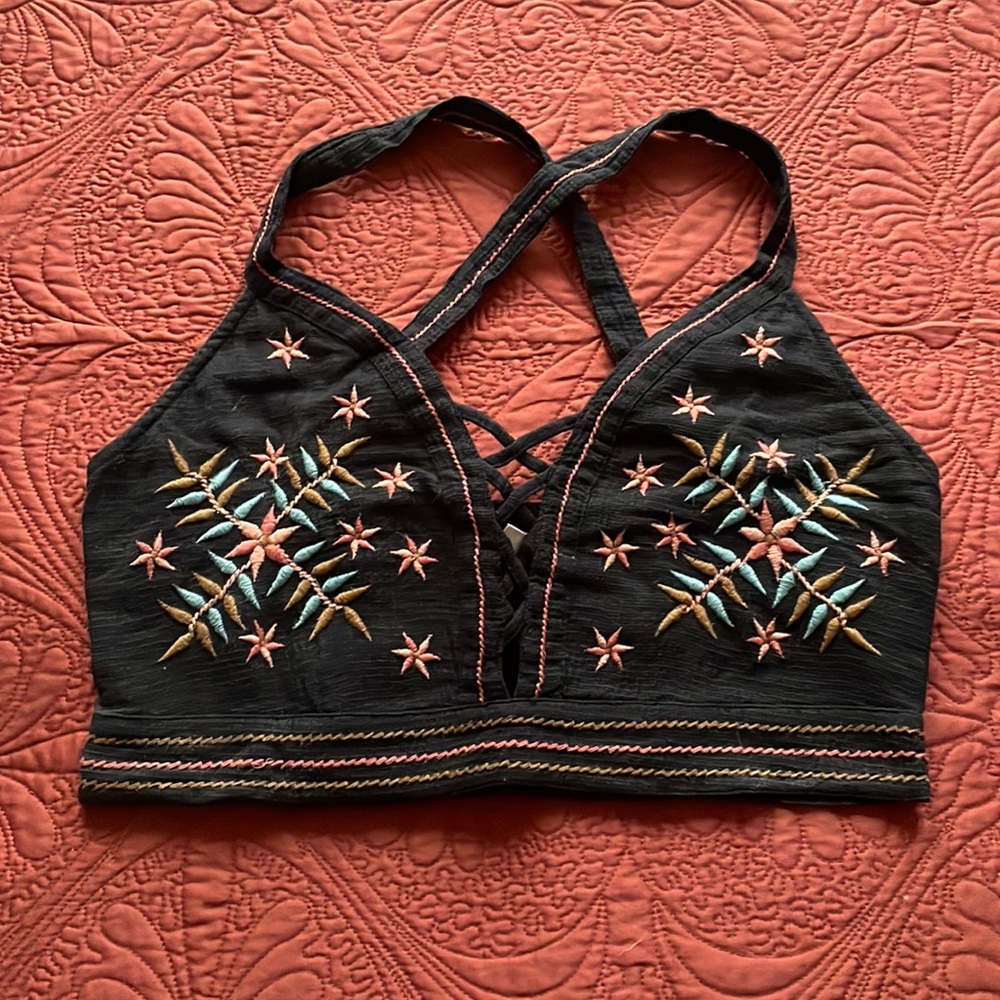 NWOT AE Crop top